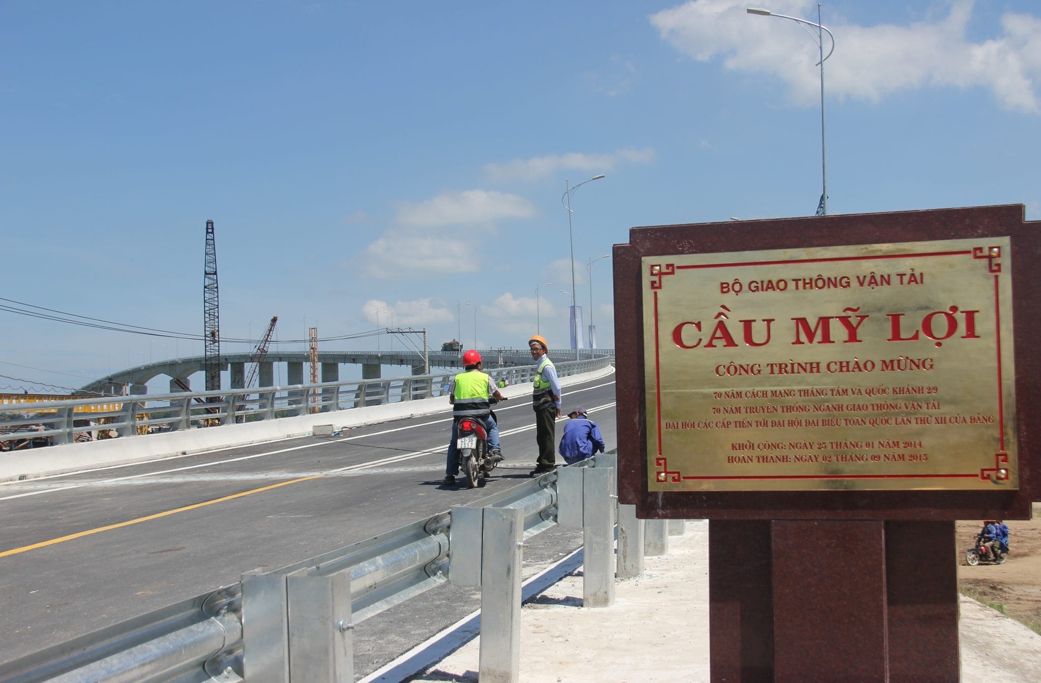 img-52c2e5f74f380ed9471f